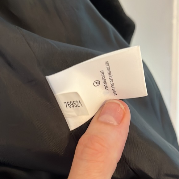 Reitmans Women’s Drape Front Blazer - Picture 6 of 9